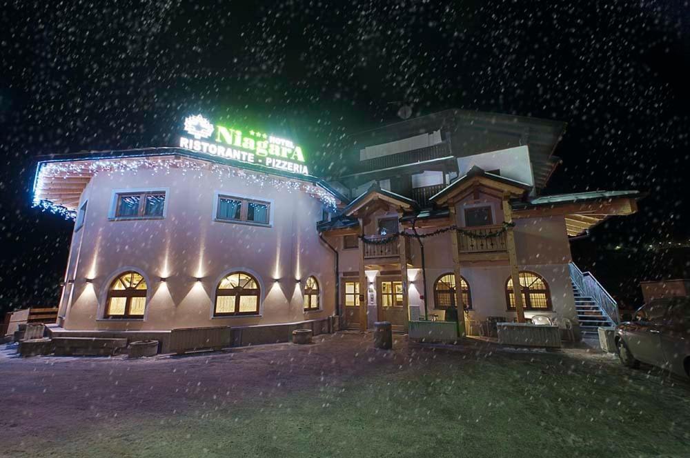אוסנה Hotel Niagara מראה חיצוני תמונה